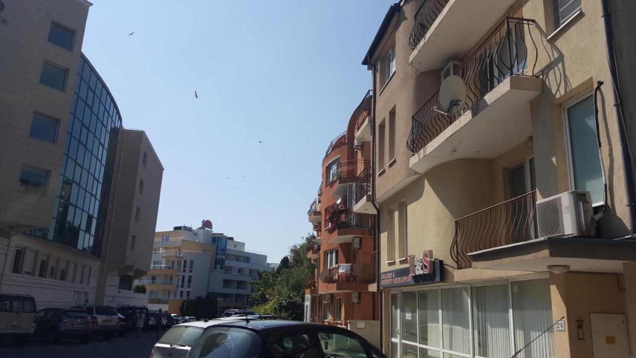 Perla Apartments Nesebar Exteriör bild