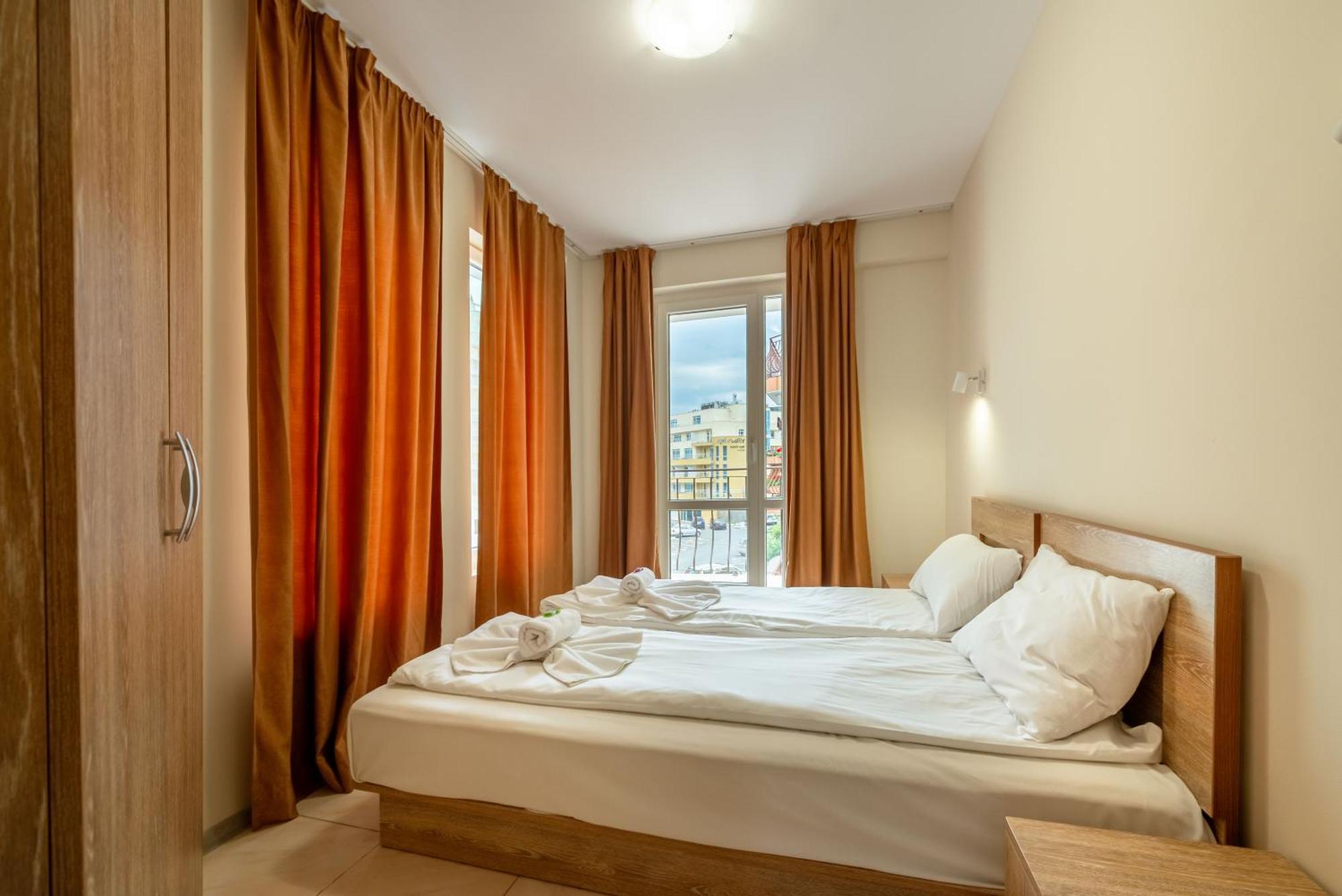 Perla Apartments Nesebar Exteriör bild